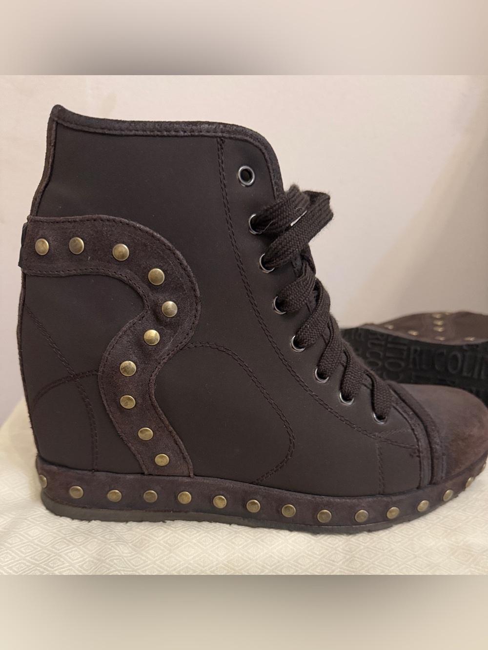Ruco Line Brown Studded Hidden Wedge Sneaker Boots NWOT Italian Leather Size 40